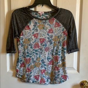 Quarter sleeve Shirt